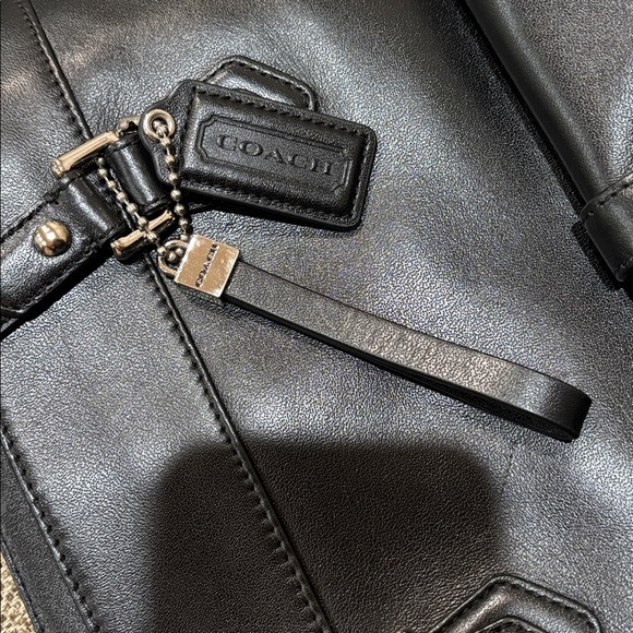 EUC Coach Charlie Black Leather Tote Purse Handbag - Picture 8 of 8